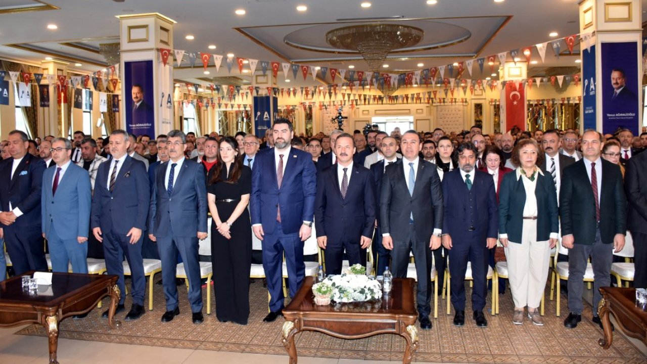 Anahtar Parti Genel Başkanı Ağıralioğlu, Kırıkkale'de partililerle buluştu