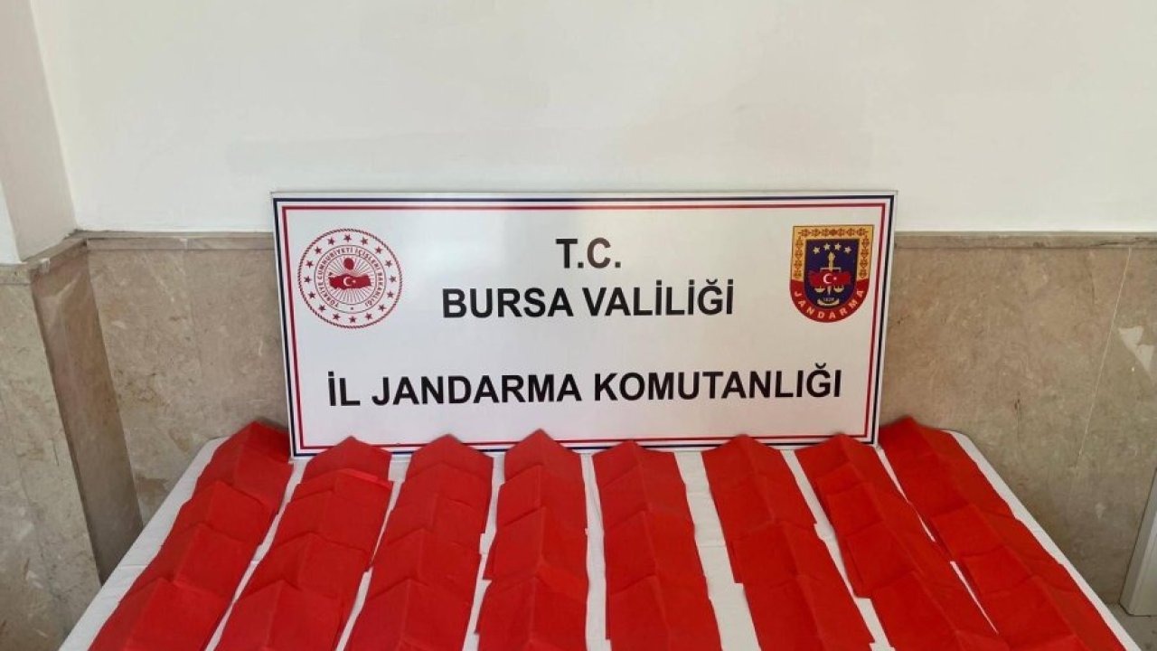 Bursa'da kağıda emdirilmiş uyuşturucu yakalandı