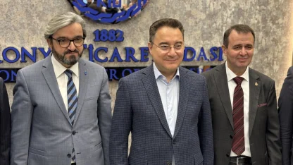 DEVA Partisi Genel Başkanı Ali Babacan, Konya Tarım Fuarı'nı ziyaret etti
