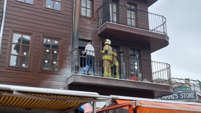 Edirne’de dönercinin baca tertibatında çıkan yangını söndürüldü