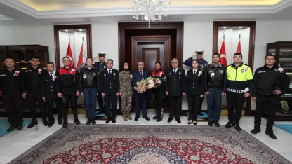 Emniyet Genel Müdürü Demirtaş, Polis Haftası kapsamında personelle bir araya geldi