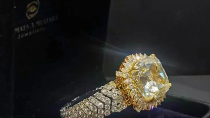 Endonezya'dan getirilen 80 karatlık pırlantayı Kapalıçarşı'da satmaya çalışan 6 şüpheli yakalandı