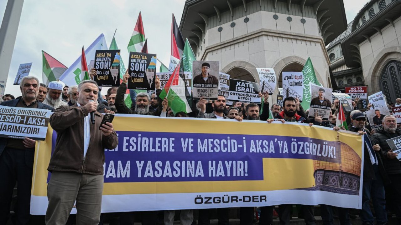 İsrail'in Gazze'ye yönelik saldırıları İstanbul'da protesto edildi