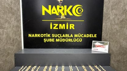 İzmir'de midelerinde uyuşturucu bulunan 2 şüpheli tutuklandı