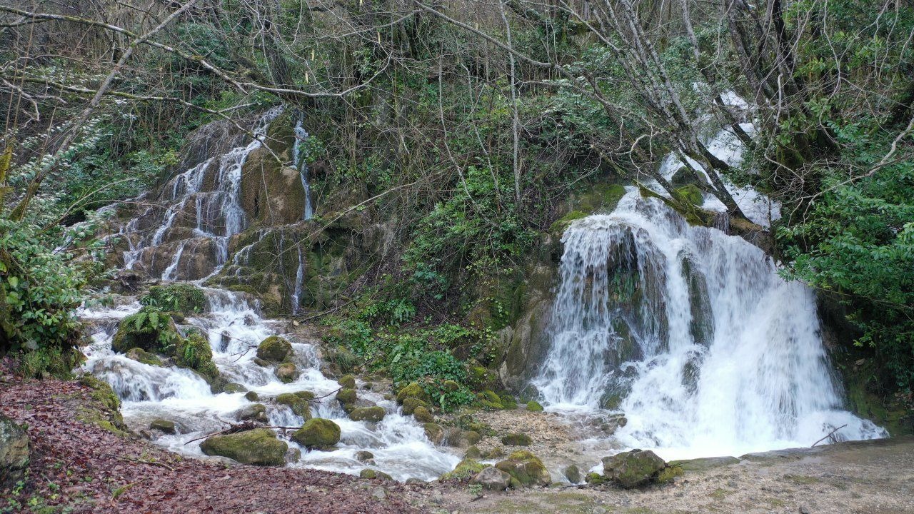 Kastamonu'da karlar eriyor, şelaleler canlanıyor...