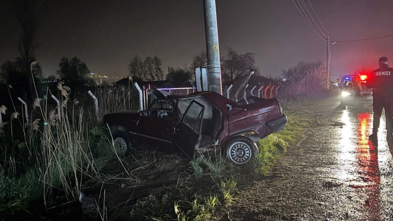 Kütahya'da otomobil beton direğe çarptı, 1 kişi öldü, 1 kişi yaralandı