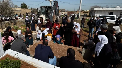 Mardin'de arazide ölü bulunan 80 yaşındaki kadının cenazesi defnedildi