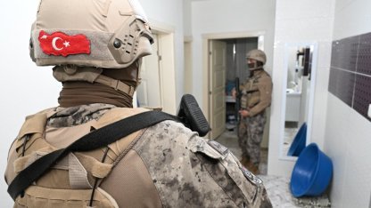 Mersin merkezli 3 ilde yasa dışı bahis operasyonunda 19 zanlı tutuklandı