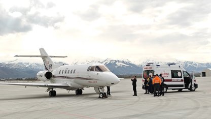 Muş'ta ambulans uçak 2 günlük bebek için havalandı