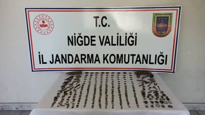 Niğde'de tarihi eser niteliğinde 190 sikke ve 100 obje ele geçirildi