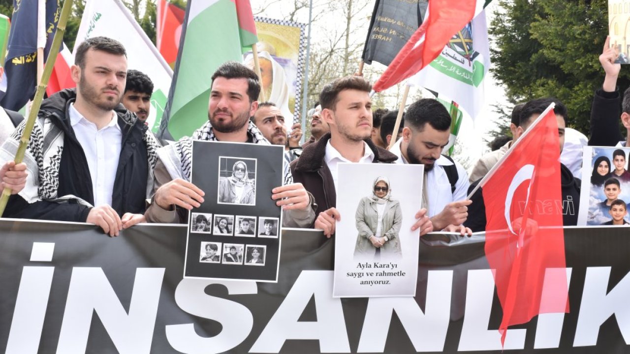 Sakarya’da üniversite öğrencileri Filistin'e destek yürüyüşü düzenledi