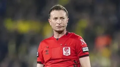 Şampiyonluk Yolunda Kritik Randevu: Dev Derbinin Hakemi Belli Oldu