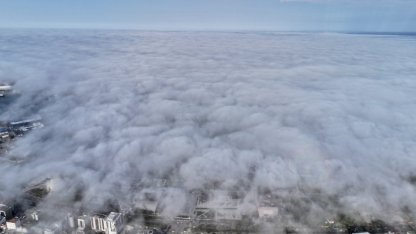 Samsun'da Karadeniz'in üzerini kaplayan "sis denizi" dronla görüntülendi