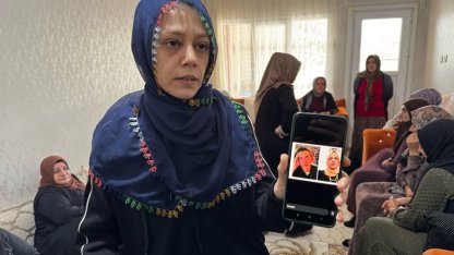 Silahlı saldırıda öldürülen annesi ve kardeşinin acısını yaşıyor