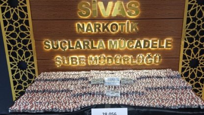 Sivas'ta uyuşturucu operasyonunda yakalanan 5 şüpheliden 2'si tutuklandı