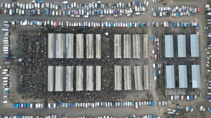 Sivas'taki canlı hayvan pazarında yoğunluk yaşanıyor