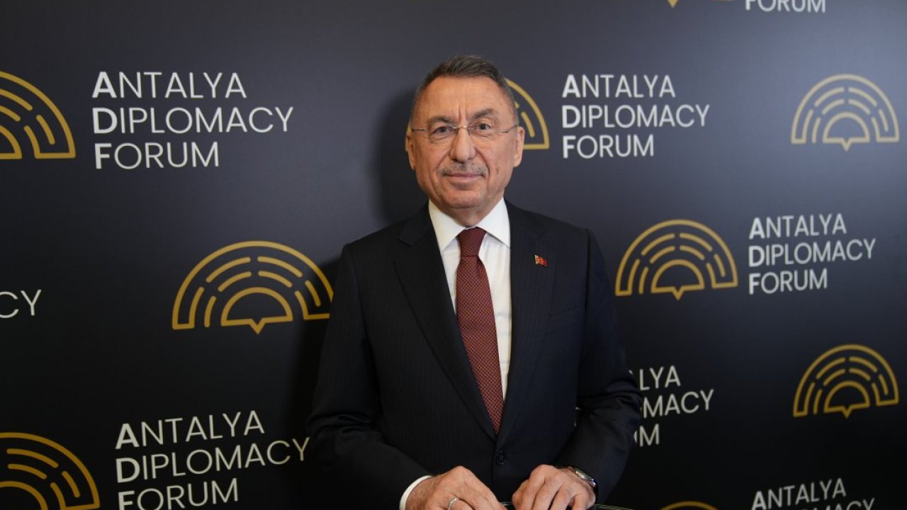 TBMM Dışişleri Komisyonu Başkanı Oktay'dan "Hürmüz Boğazı" açıklaması: