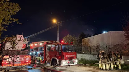 Tuzla'da fabrikada çıkan yangın söndürüldü