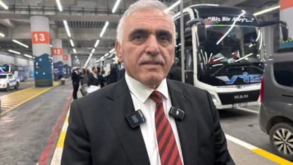 Umre için gittikleri kutsal topraklarda mağdur olan vatandaşlar yurda dönmeye başladı