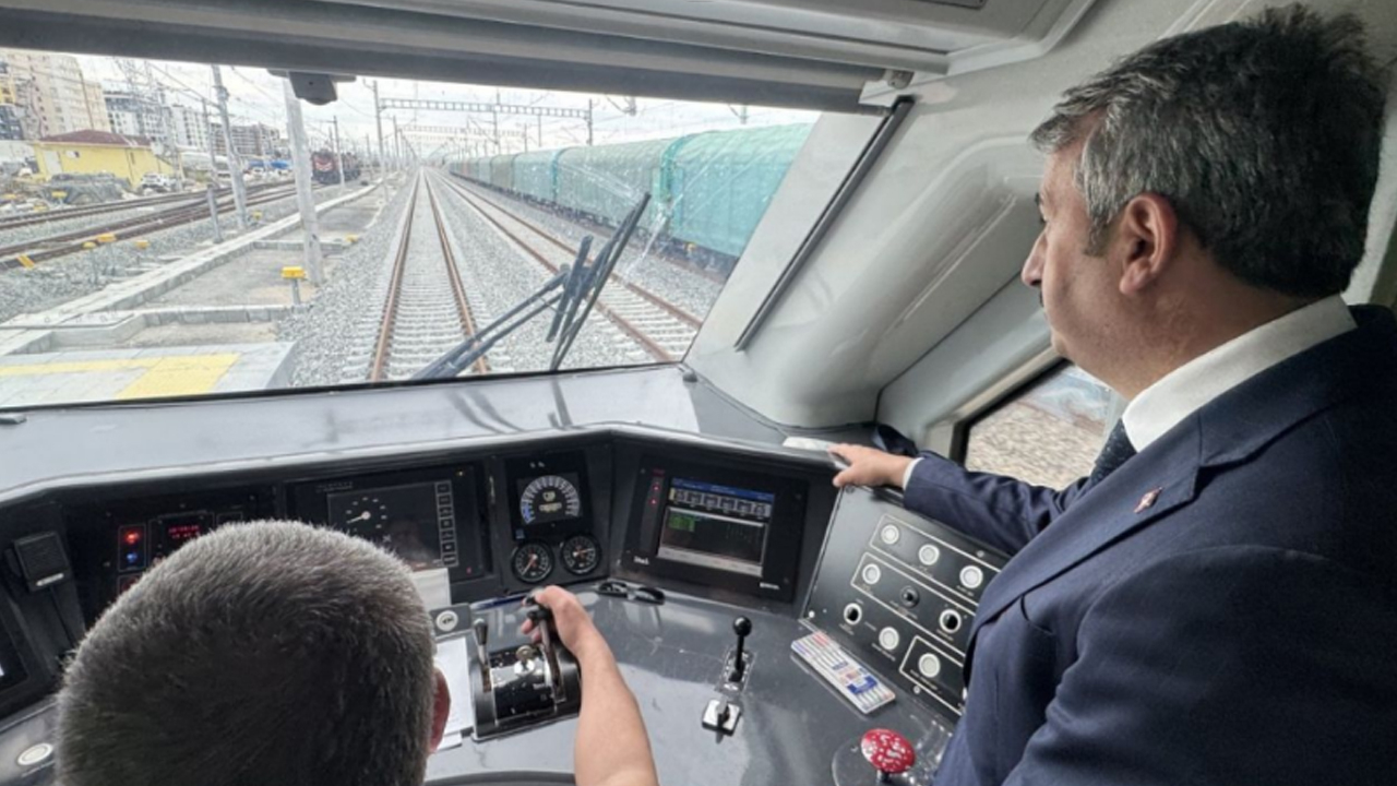 İstanbul-Edirne hızlı trenin test sürüşü başladı